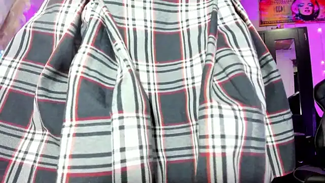 kissingdevil webcam