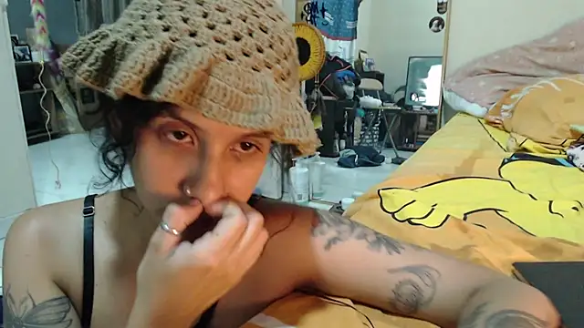 AlinaWoolf_