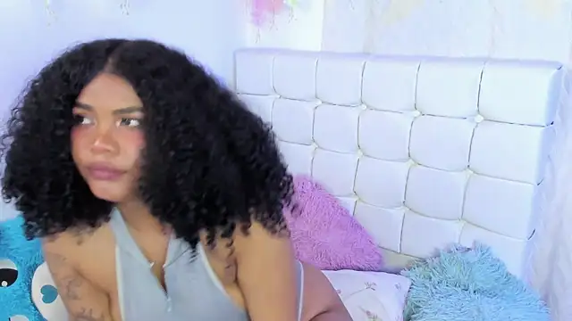 Angel_Belll webcam