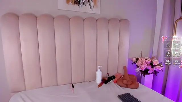 AlyssiaDanger webcam