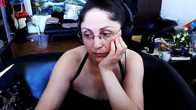 Imperatriza live cam on StripChat