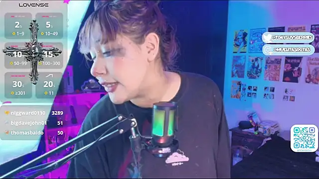 toky_doll webcam