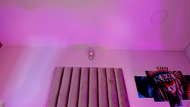 Isabella_Flowers webcam