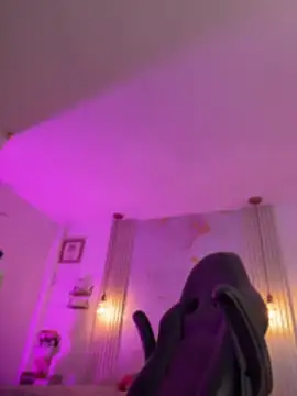 amber_white15 webcam