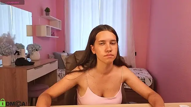 Molly_Miavka webcam