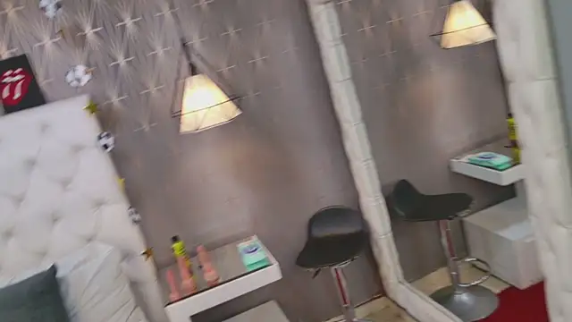 VioletSweetts webcam