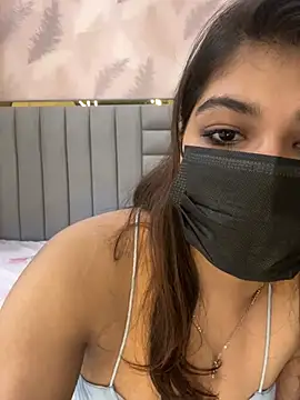 YoursAnny_cams webcam