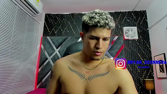 dominic_connor live cam on StripChat