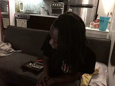 littyleesh1 webcam