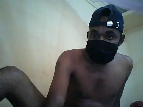 HomeBully live sex cam