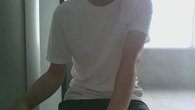 nole_china7 (Ask my age) - talk / fun / cum