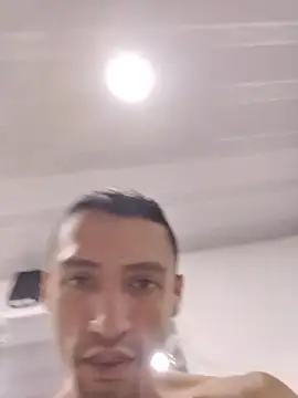 TuCanero23cm live sex cam