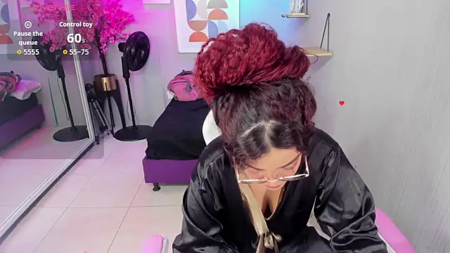 Maggy_t18 webcam