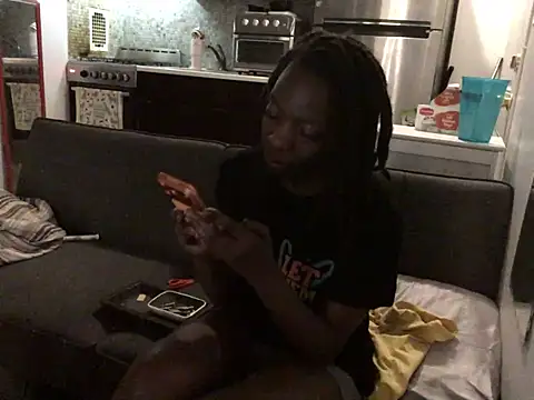 littyleesh1 (F young) - CUSTOM video 4 DADDY 💕 7+min