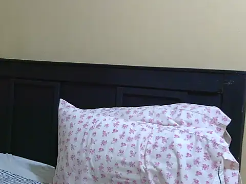 kinkydolll webcam
