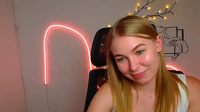 Dana_flowers Live Web Cam Show