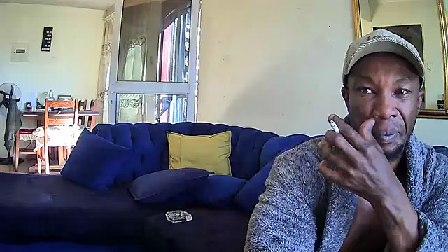 SHORTGUN_STALLION webcam