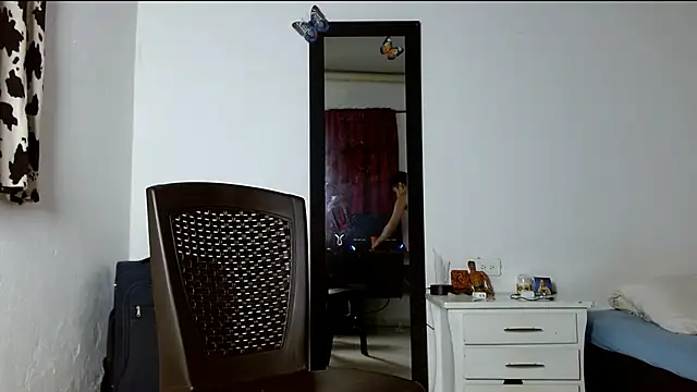 lonelydick2002 webcam