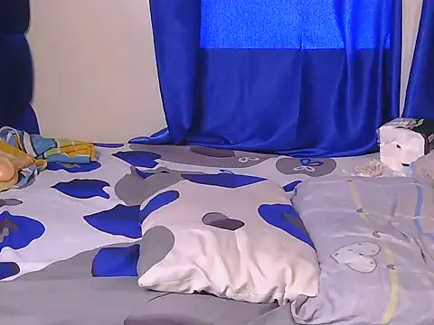 CocoKiss02 webcam