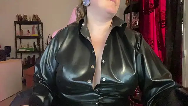 kisicaxx webcam