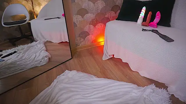 annlevine - AnnLevine's free webcam - UK Sex Cams