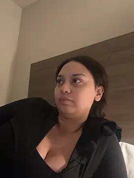 hoesluvcedes Live Web Cam Show