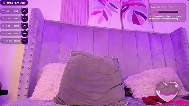 Seshat_Hitt Live Web Cam Show