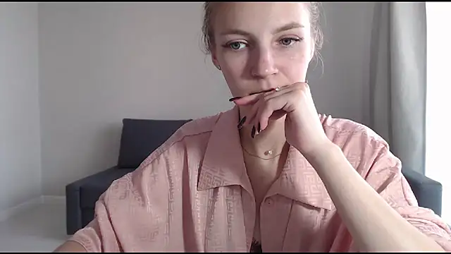 HitGyrl webcam