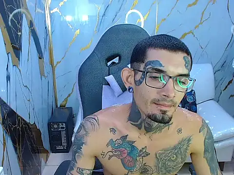 Boy_tatto77 webcam