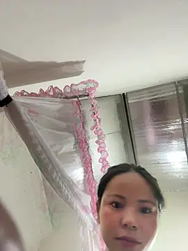 Aria_Maya webcam
