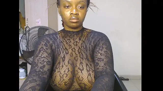 Ebonydripqueen webcam