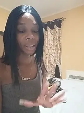 Jasmine_FullsShine webcam