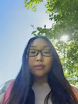 trytomakememoam webcam