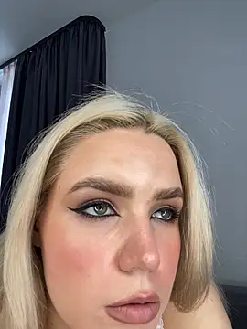April_Purr webcam