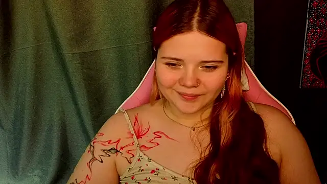 KellyFiery webcam