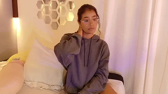 Rachel_Jamesx webcam