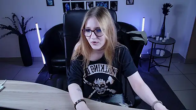 lanafitch webcam