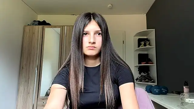 SpanishRooter webcam