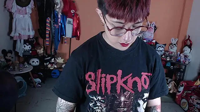 MissMiia2 webcam