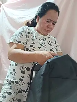 babyloves69 webcam