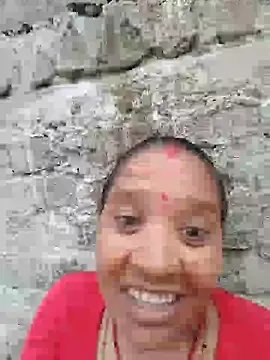 Loomaraj live cam on StripChat
