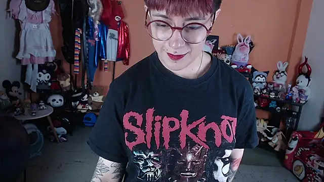 MissMiia2 webcam