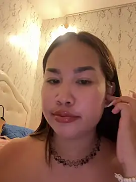 Ponthip webcam