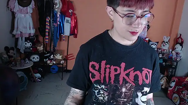 MissMiia2 webcam