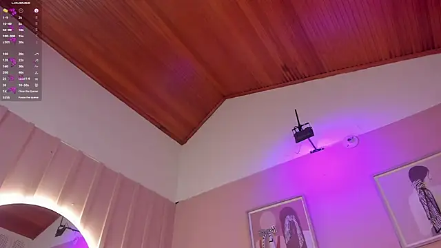 elodie_walker webcam