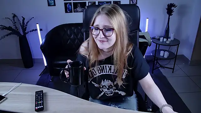 lanafitch webcam