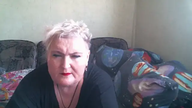 Lana555 live cam on StripChat