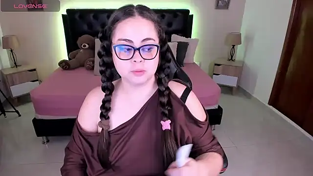 LolaVillalobos webcam