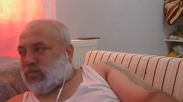 husoizmir live cam on StripChat