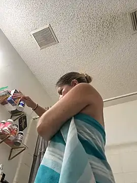 NikkiBlisss webcam